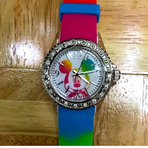 Mickey Mouse Rainbow‎ 🌈 Watch - Picture 1 of 9